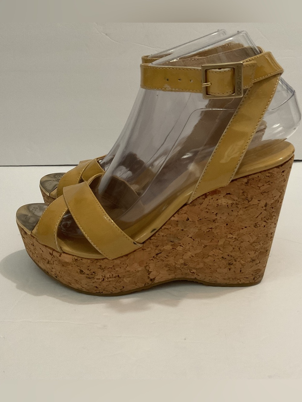 Jimmy Choo Beige Patent Leather Lucia Cross Strap Wedge Platform Sandals Sz 8/38
